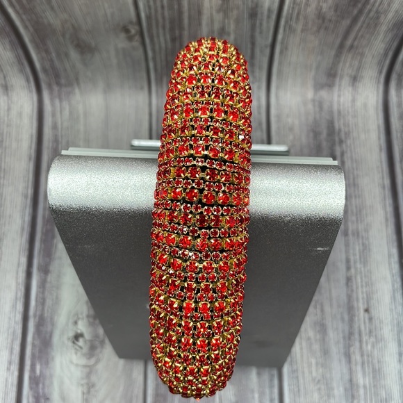 Gorgeous Headband…!Perfect for the holidays! WATCH VIDEO! - Picture 4 of 5